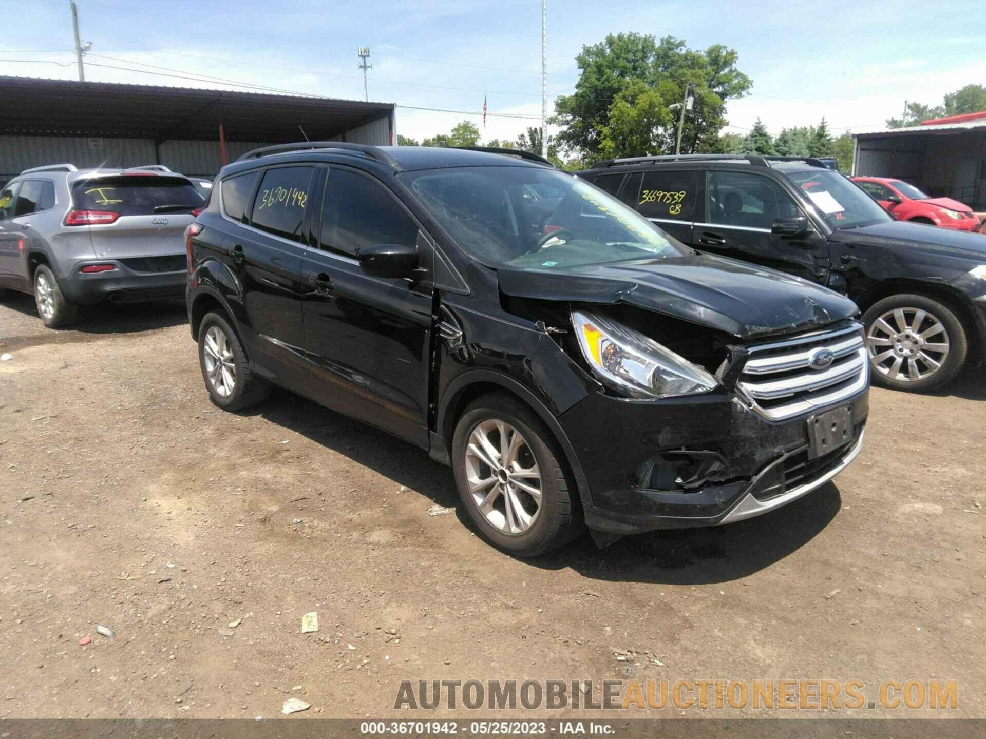 1FMCU0GD2JUA41228 FORD ESCAPE 2018