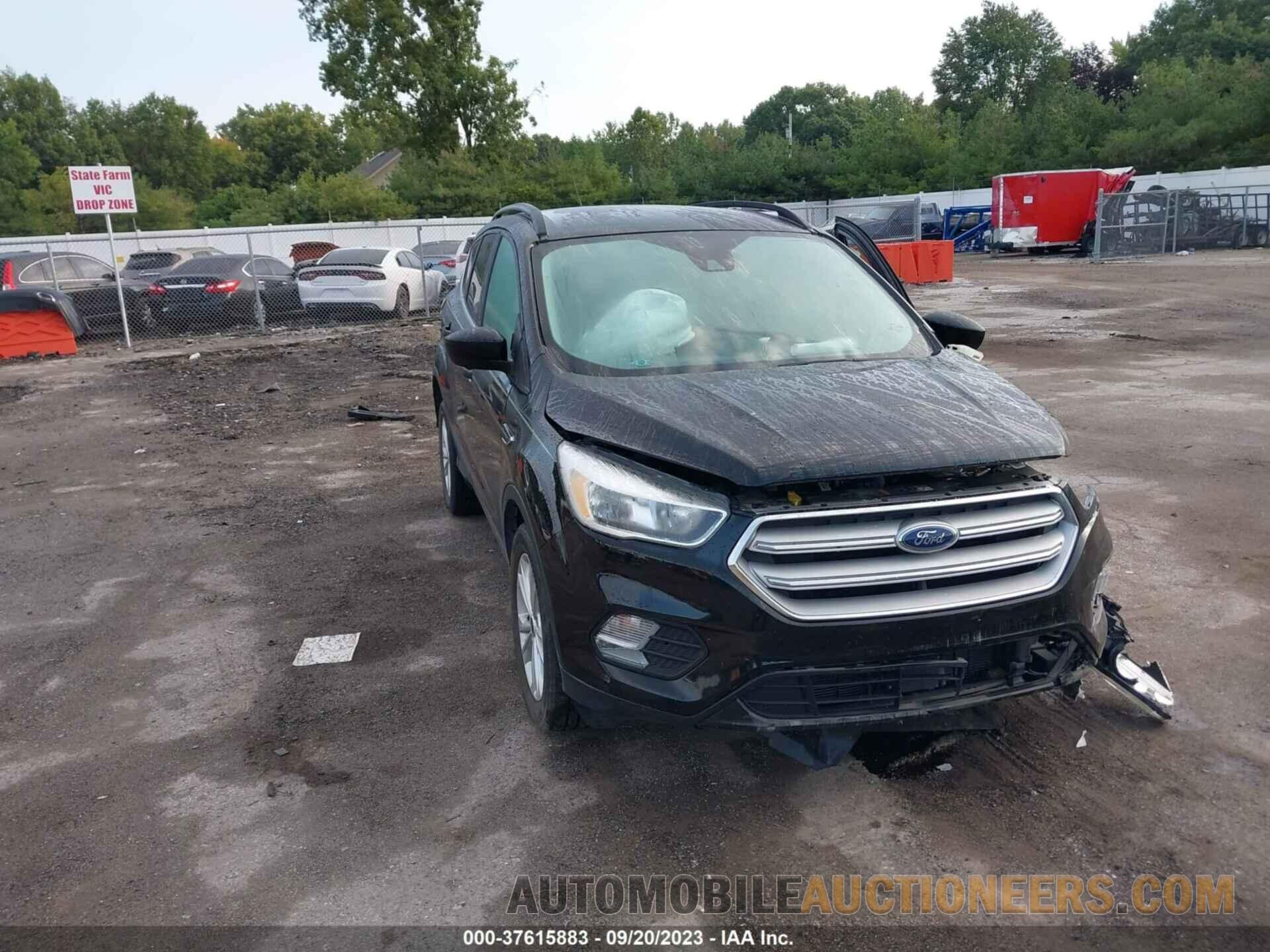 1FMCU0GD2JUB00083 FORD ESCAPE 2018