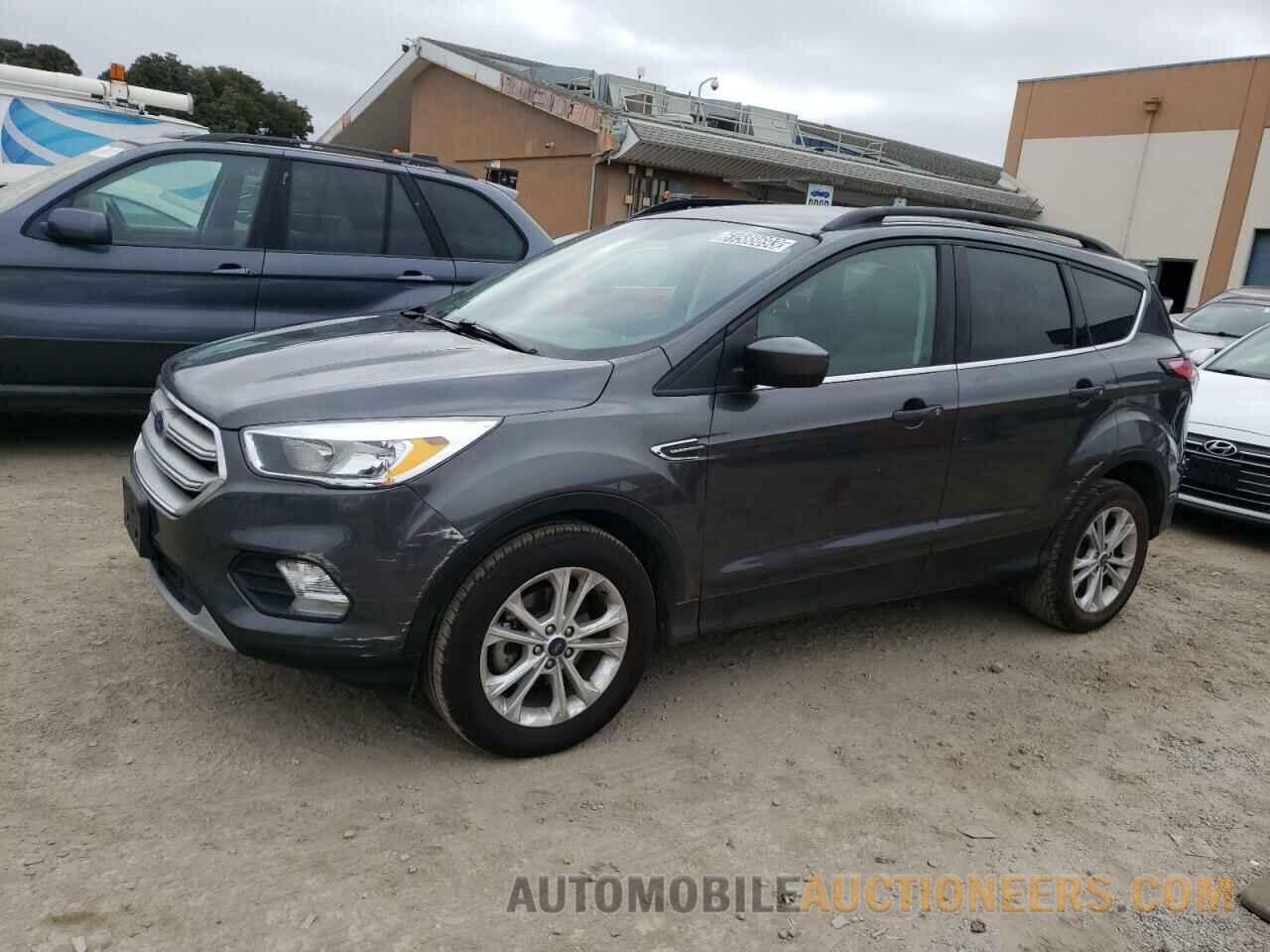 1FMCU0GD2JUB46173 FORD ESCAPE 2018