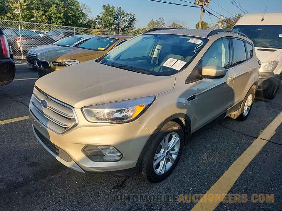 1FMCU0GD2JUB46576 Ford Escape 2018