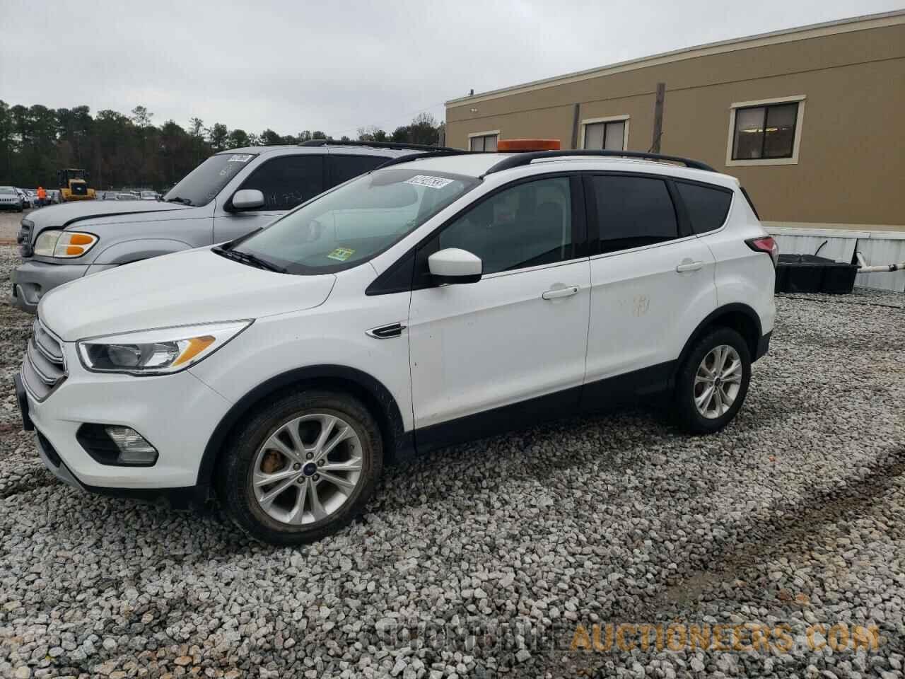 1FMCU0GD2JUB98449 FORD ESCAPE 2018