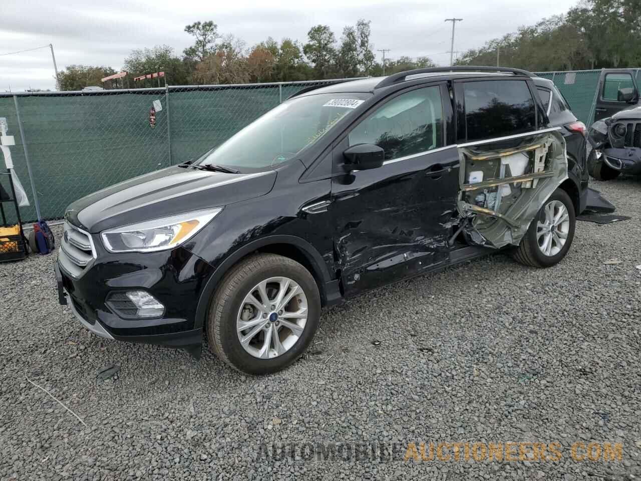 1FMCU0GD2JUC17002 FORD ESCAPE 2018