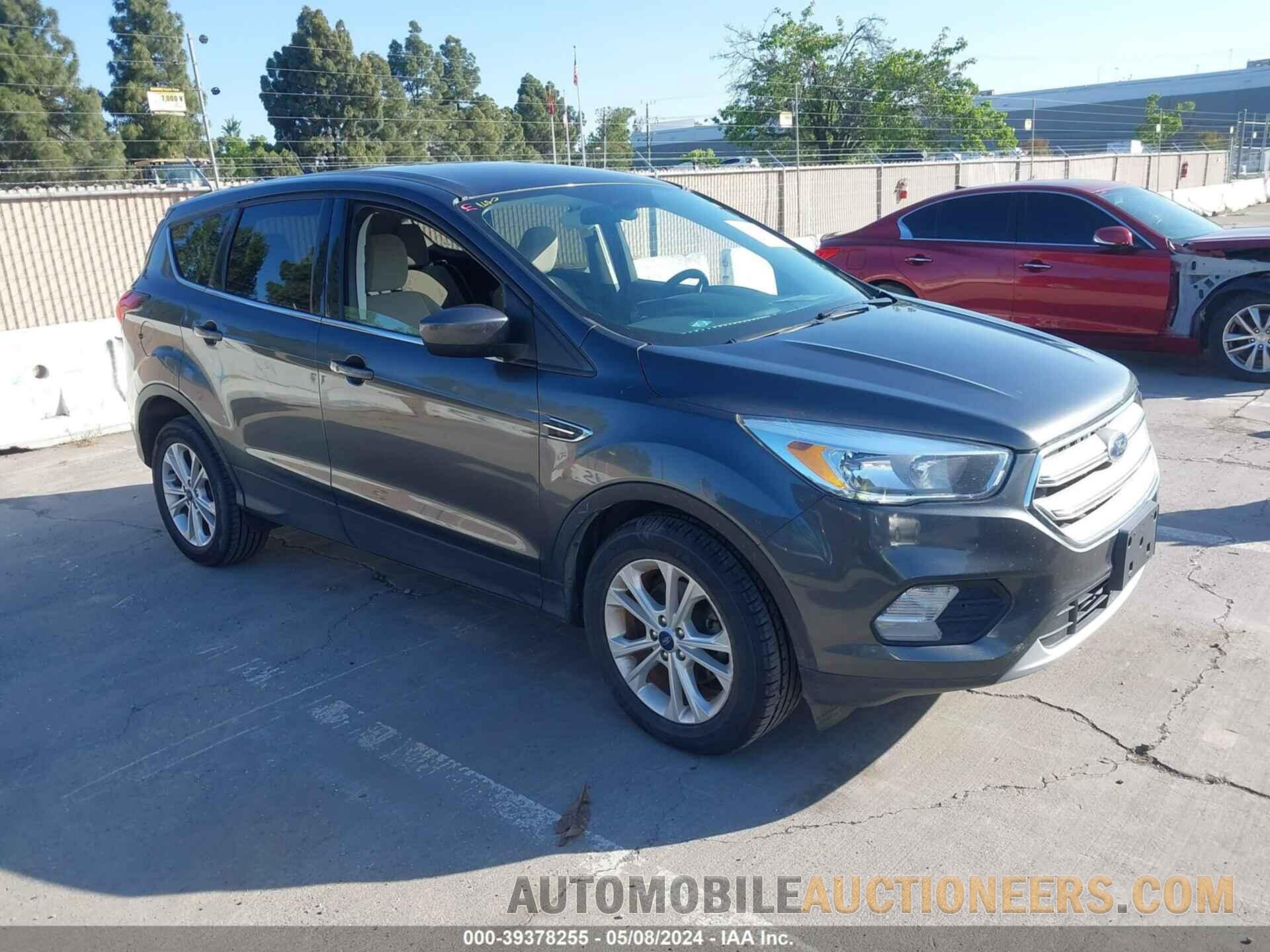 1FMCU0GD2KUA06304 FORD ESCAPE 2019