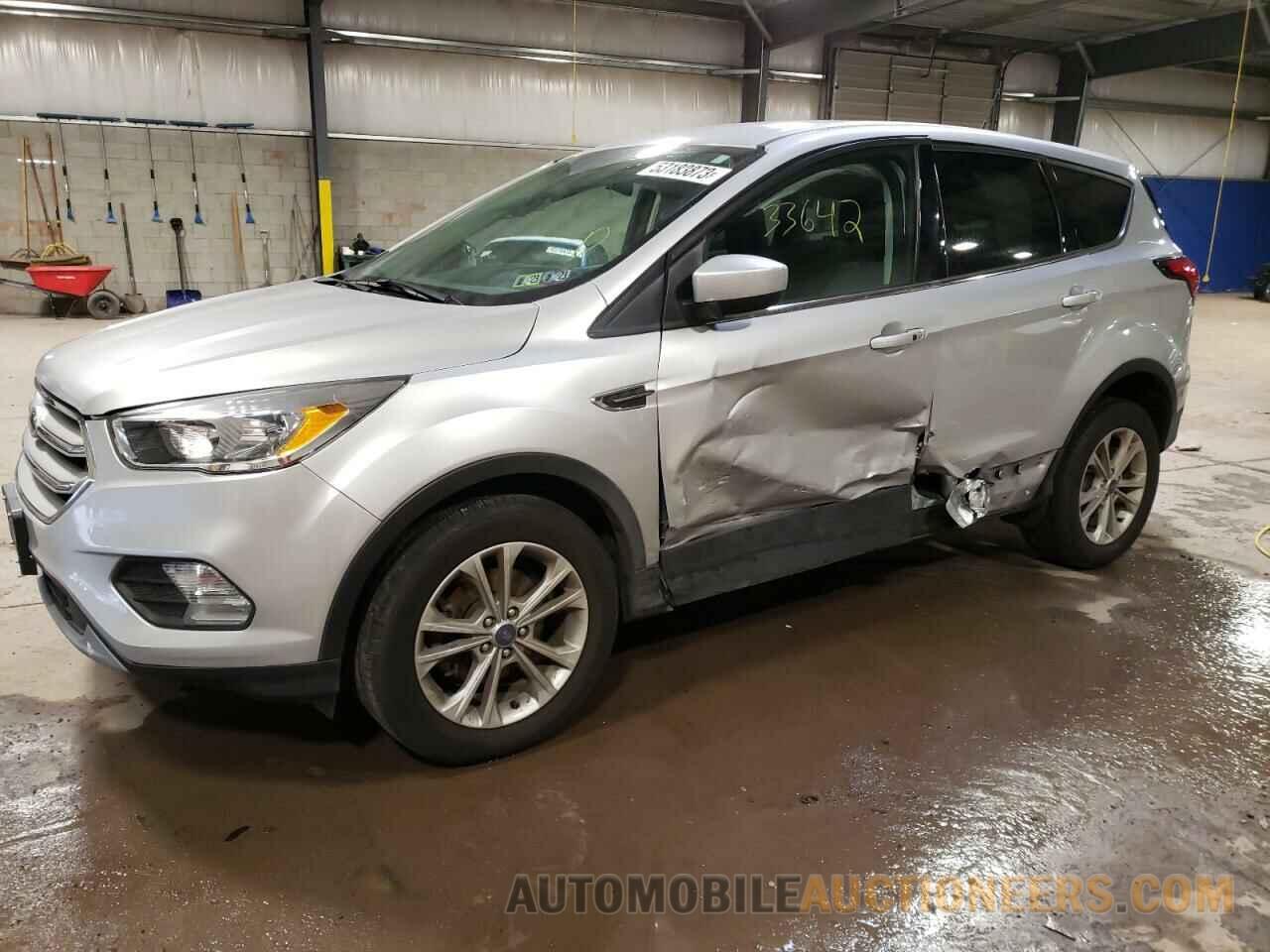 1FMCU0GD2KUA09929 FORD ESCAPE 2019