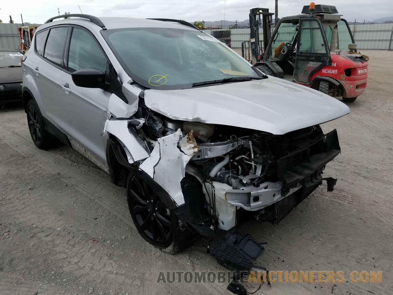 1FMCU0GD2KUB10582 FORD ESCAPE 2019