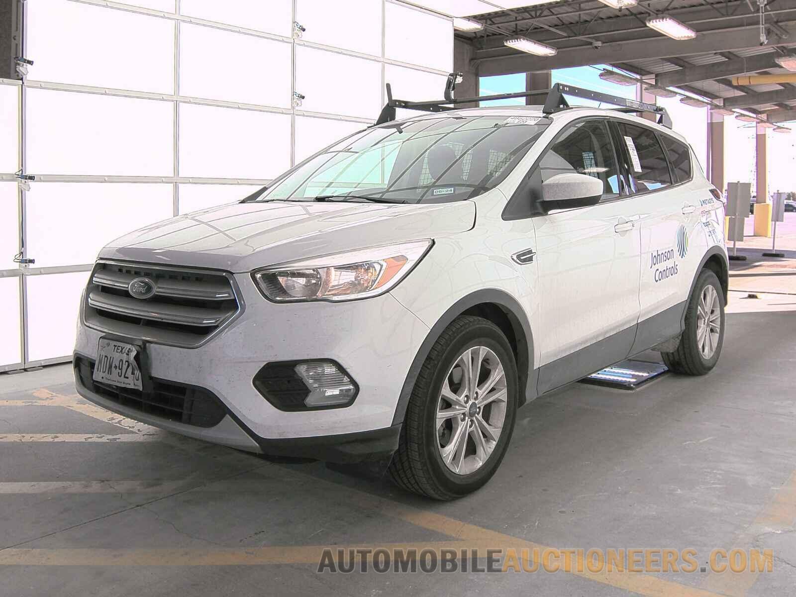 1FMCU0GD2KUB15541 Ford Escape 2019