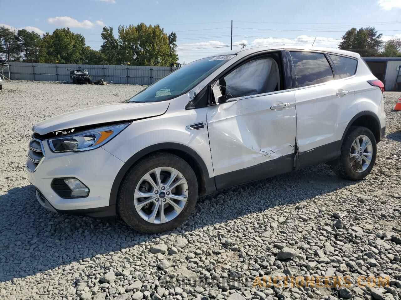 1FMCU0GD2KUB96590 FORD ESCAPE 2019