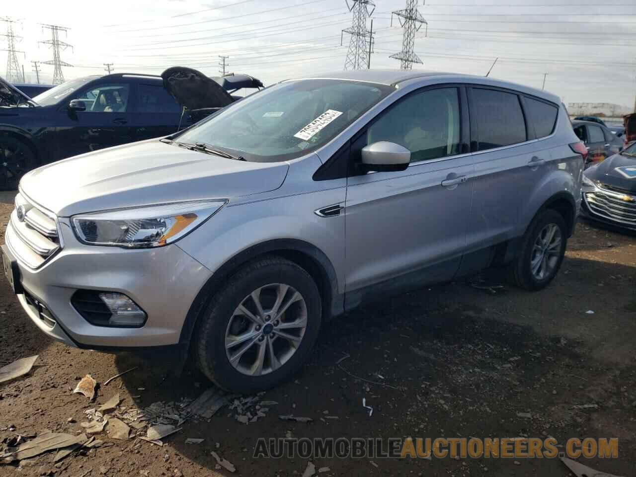 1FMCU0GD2KUC48140 FORD ESCAPE 2019