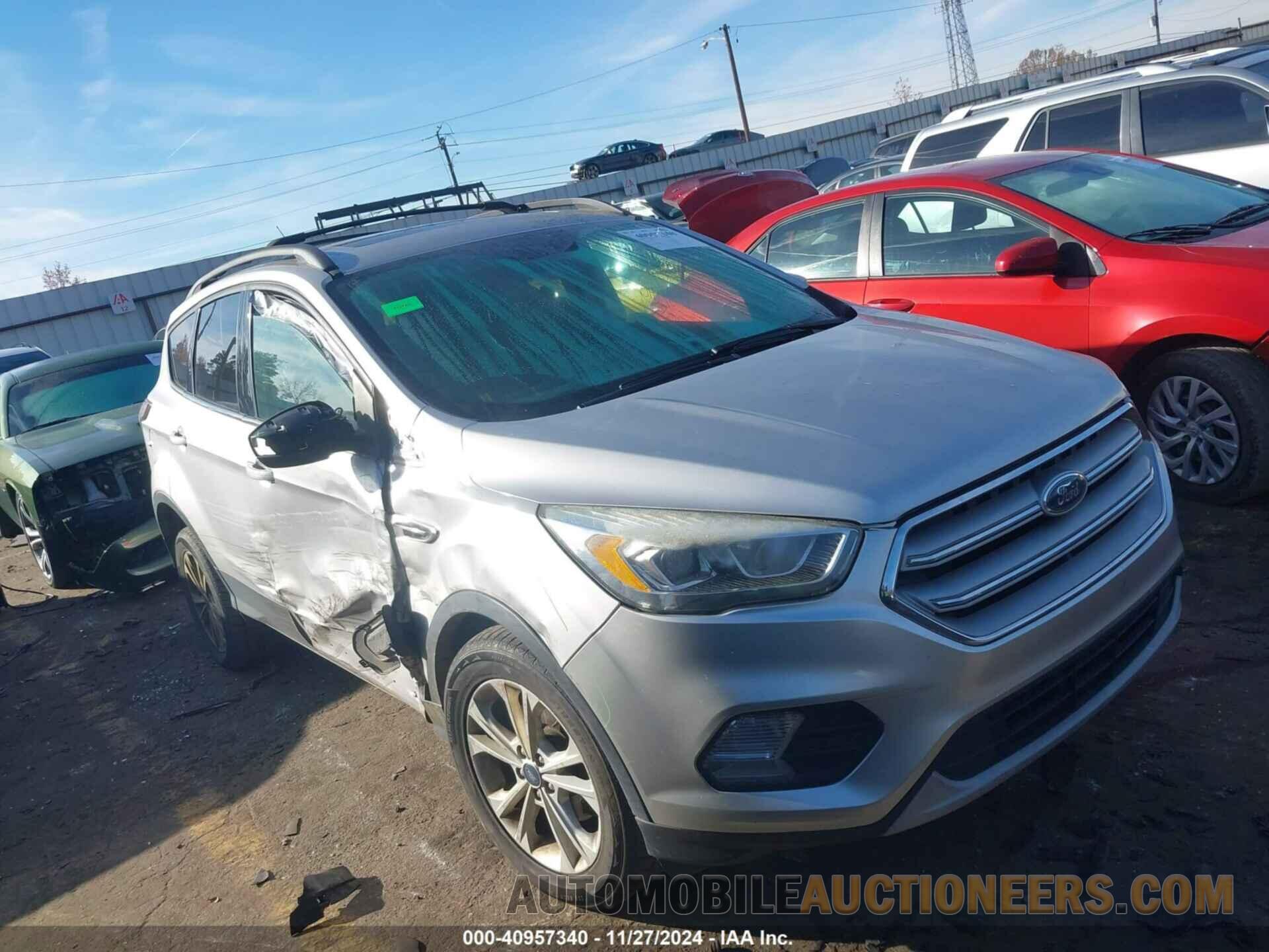 1FMCU0GD3HUA62261 FORD ESCAPE 2017