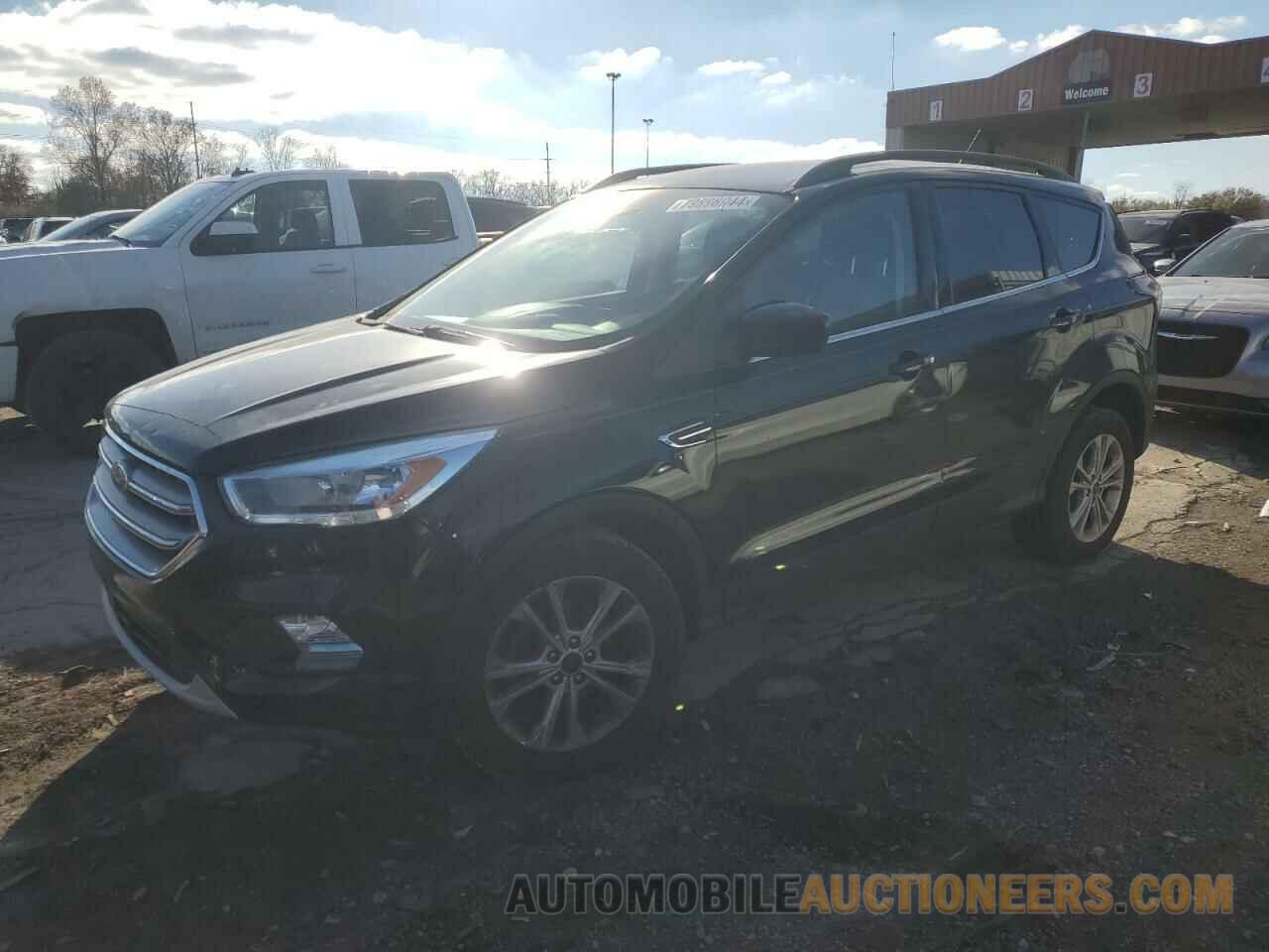 1FMCU0GD3HUB59346 FORD ESCAPE 2017