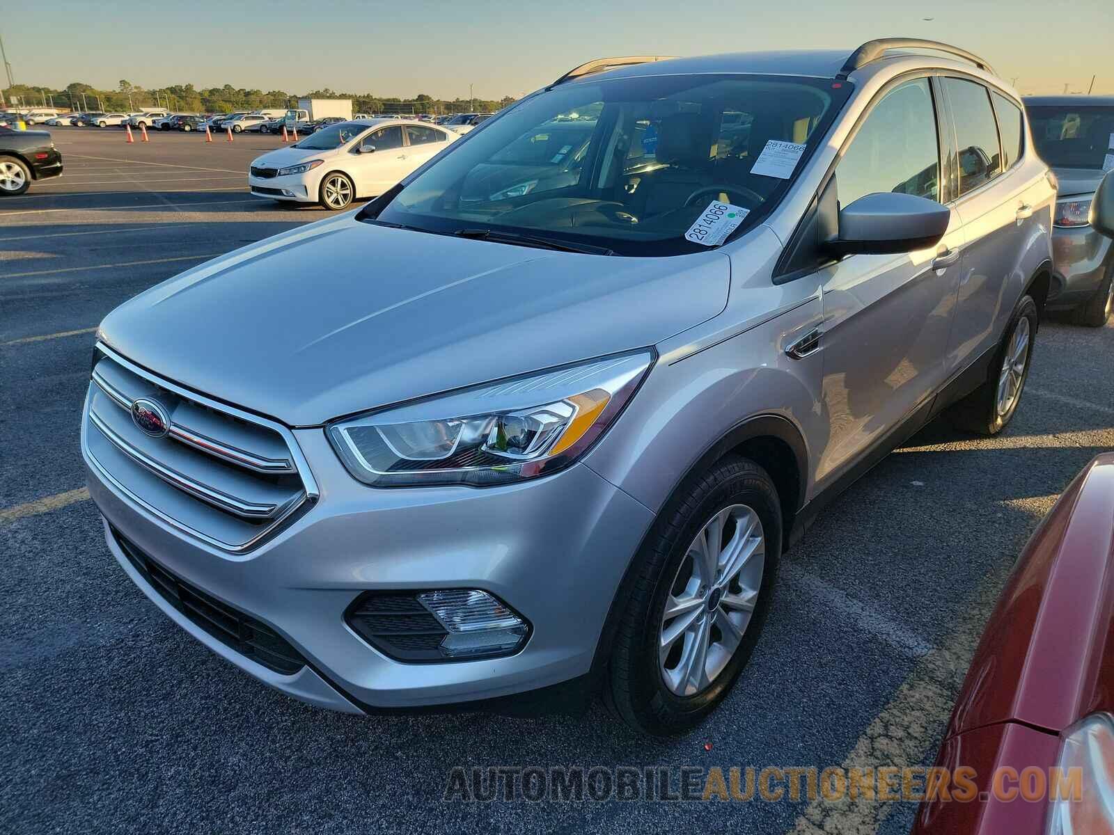 1FMCU0GD3HUD38681 Ford Escape 2017