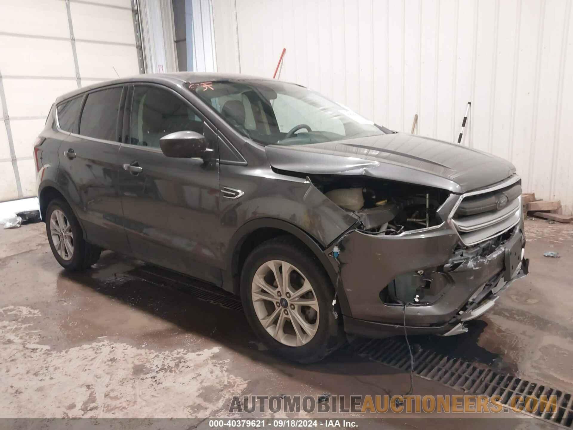 1FMCU0GD3HUD92546 FORD ESCAPE 2017