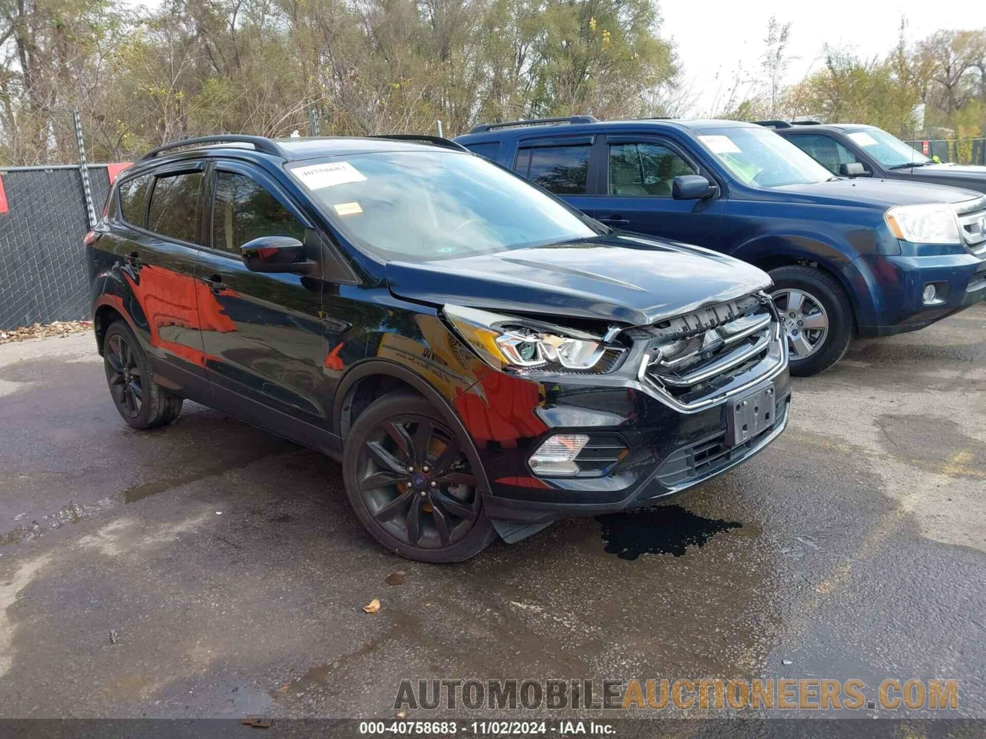 1FMCU0GD3HUE08194 FORD ESCAPE 2017