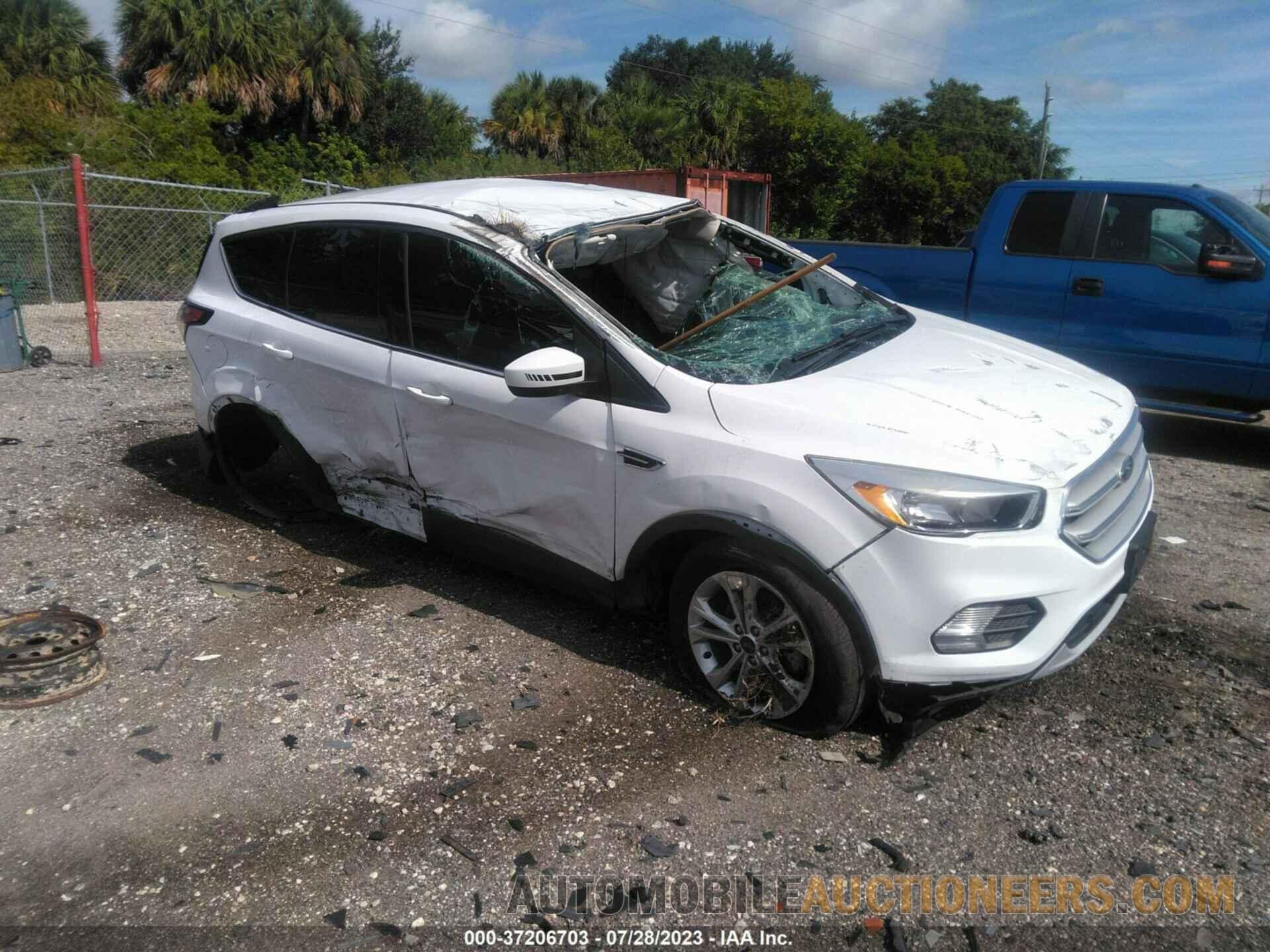 1FMCU0GD3JUC27571 FORD ESCAPE 2018