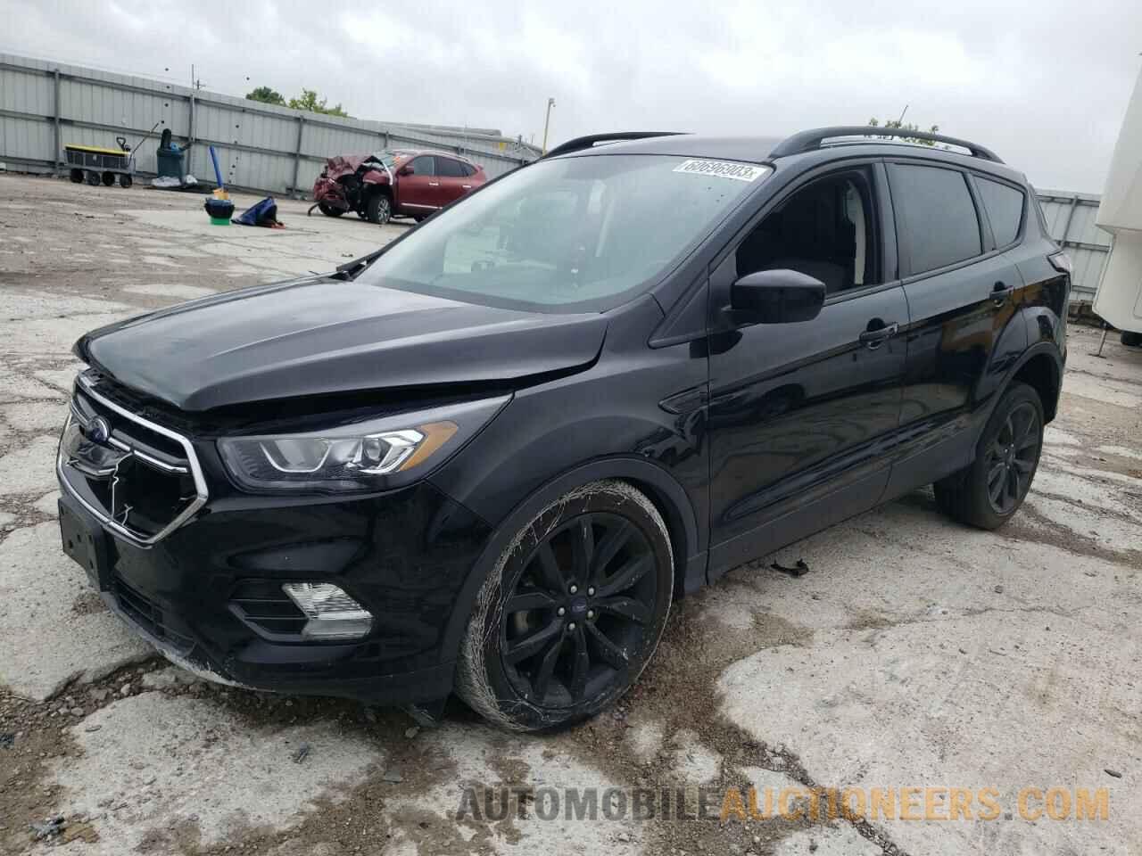 1FMCU0GD3JUC30471 FORD ESCAPE 2018