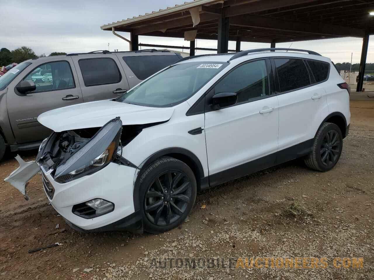 1FMCU0GD3JUD18792 FORD ESCAPE 2018