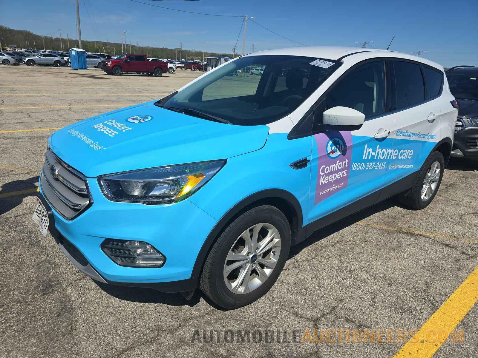 1FMCU0GD3KUA30921 Ford Escape 2019