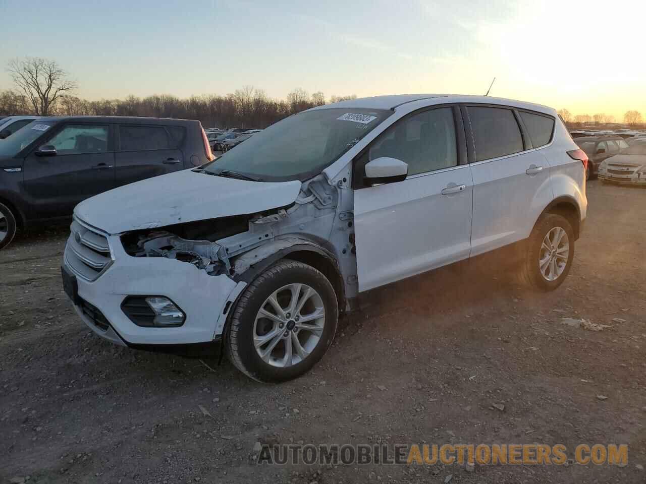 1FMCU0GD3KUB51125 FORD ESCAPE 2019