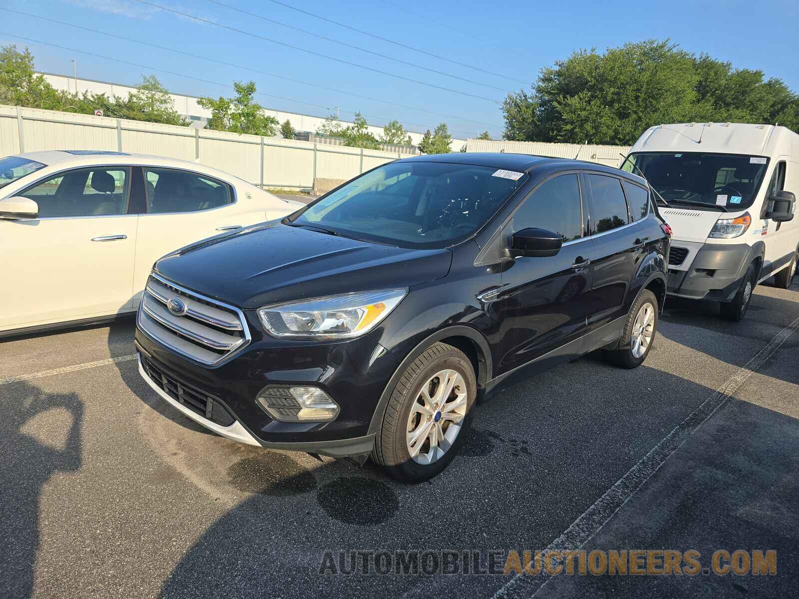 1FMCU0GD3KUB64831 Ford Escape 2019