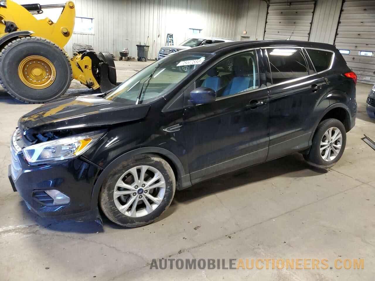 1FMCU0GD3KUB96758 FORD ESCAPE 2019