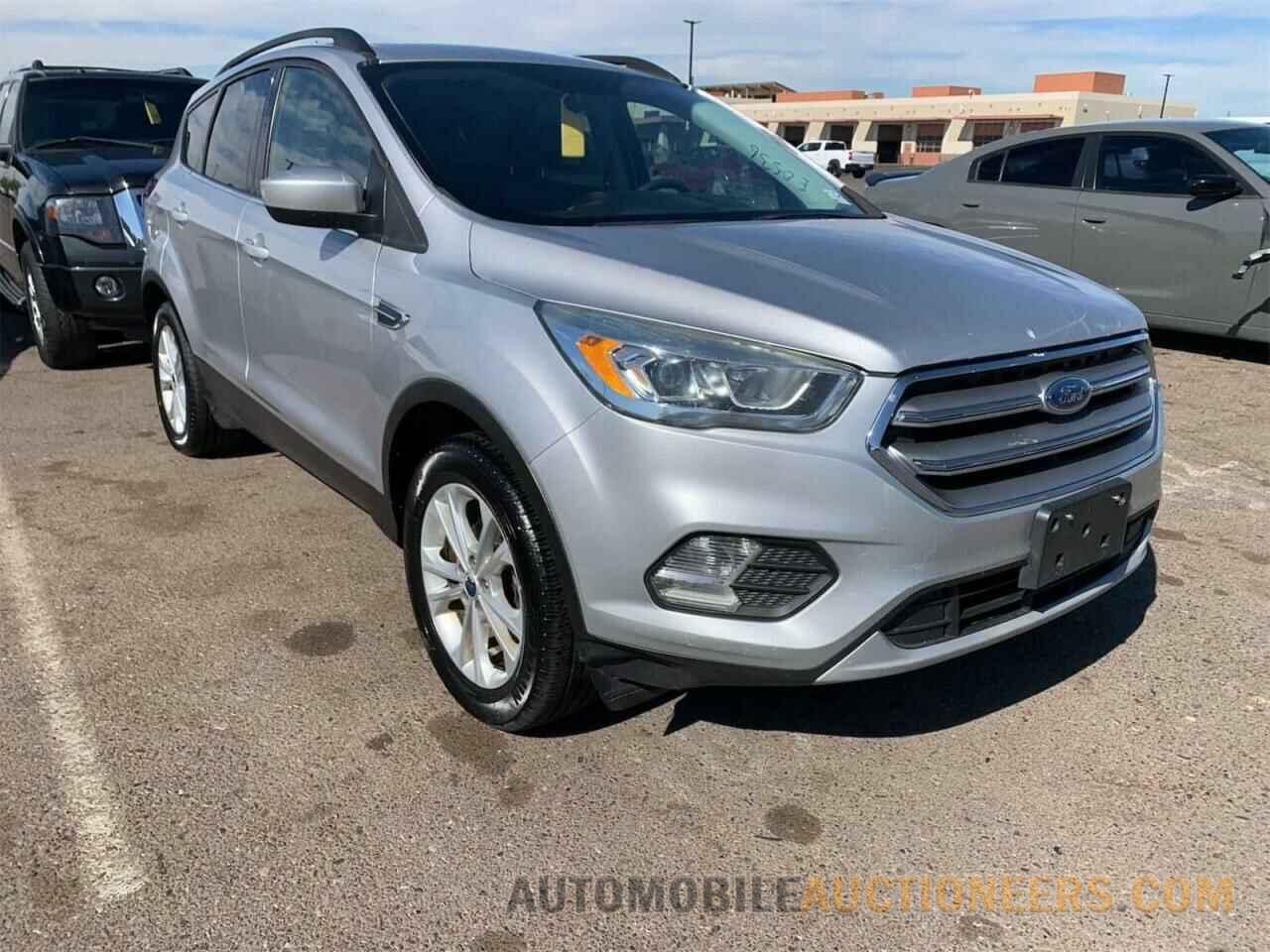 1FMCU0GD4HUC85084 FORD ESCAPE 2017