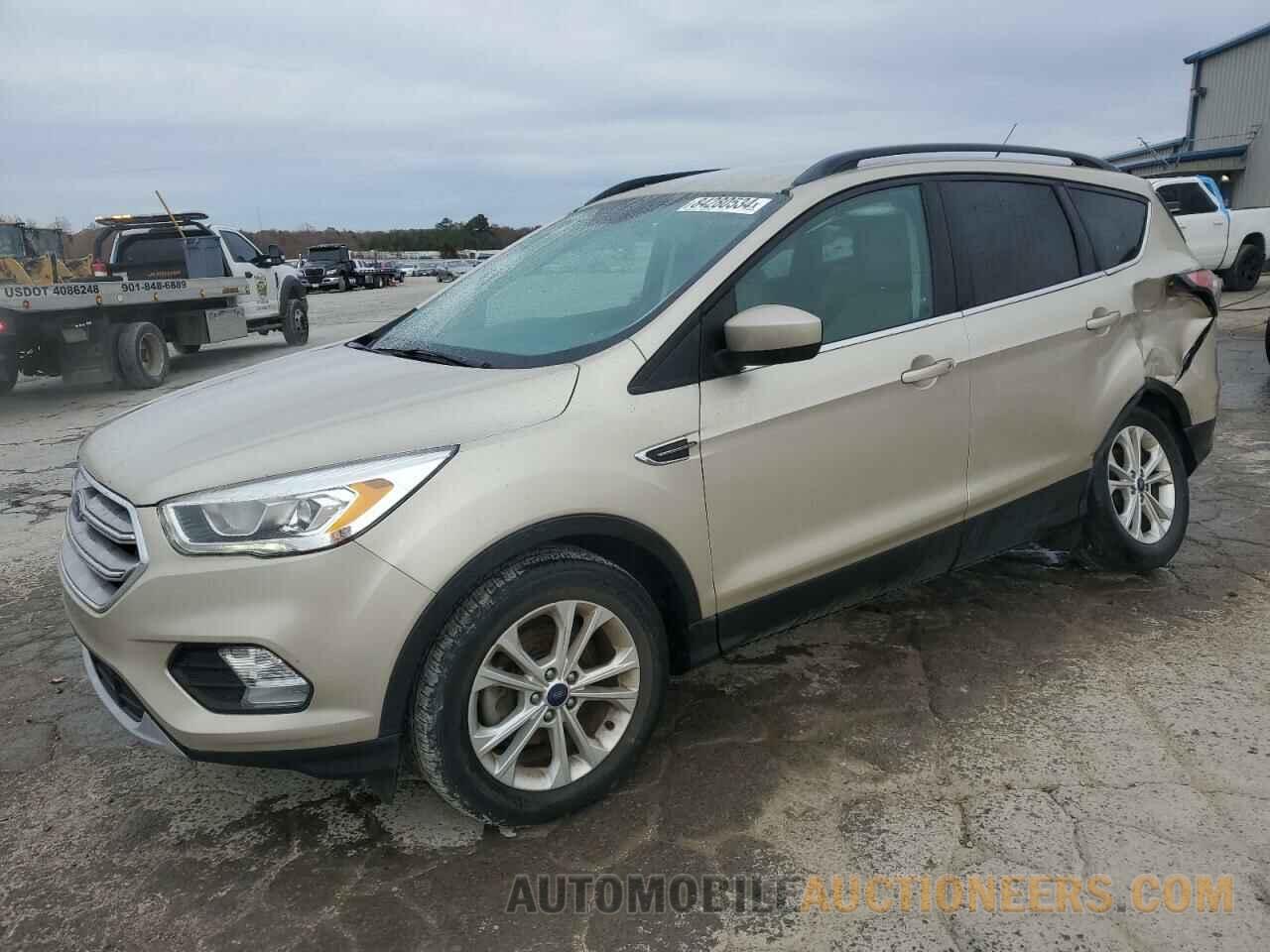 1FMCU0GD4HUE05692 FORD ESCAPE 2017