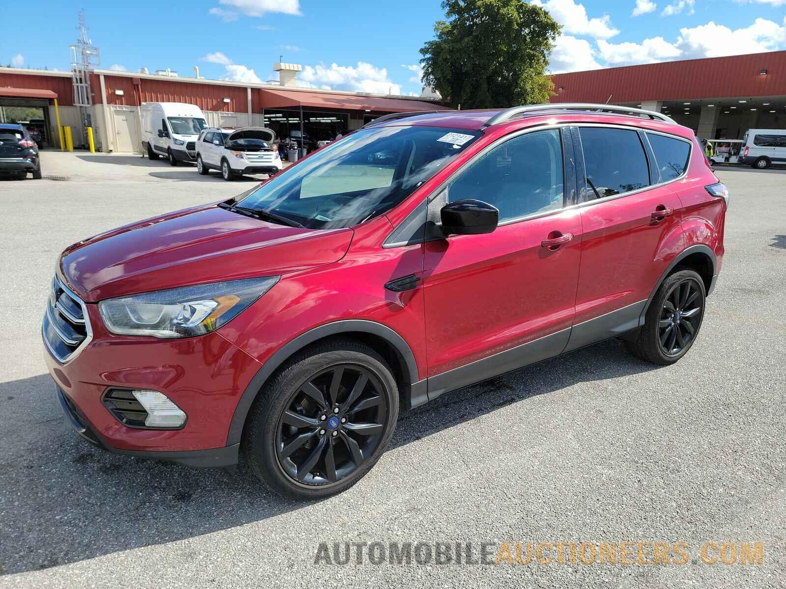 1FMCU0GD4JUA20963 Ford Escape 2018