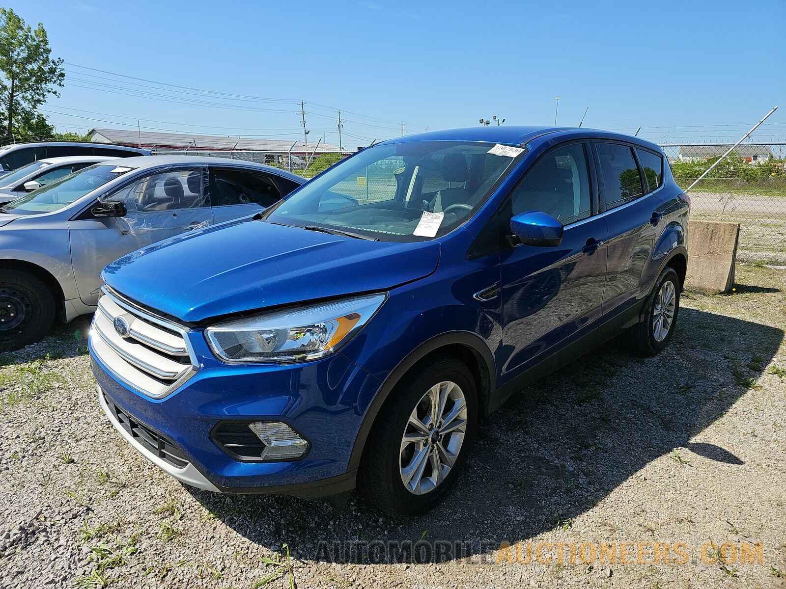 1FMCU0GD4KUA15103 Ford Escape 2019