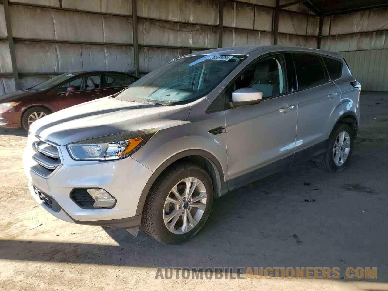 1FMCU0GD5HUE69949 FORD ESCAPE 2017