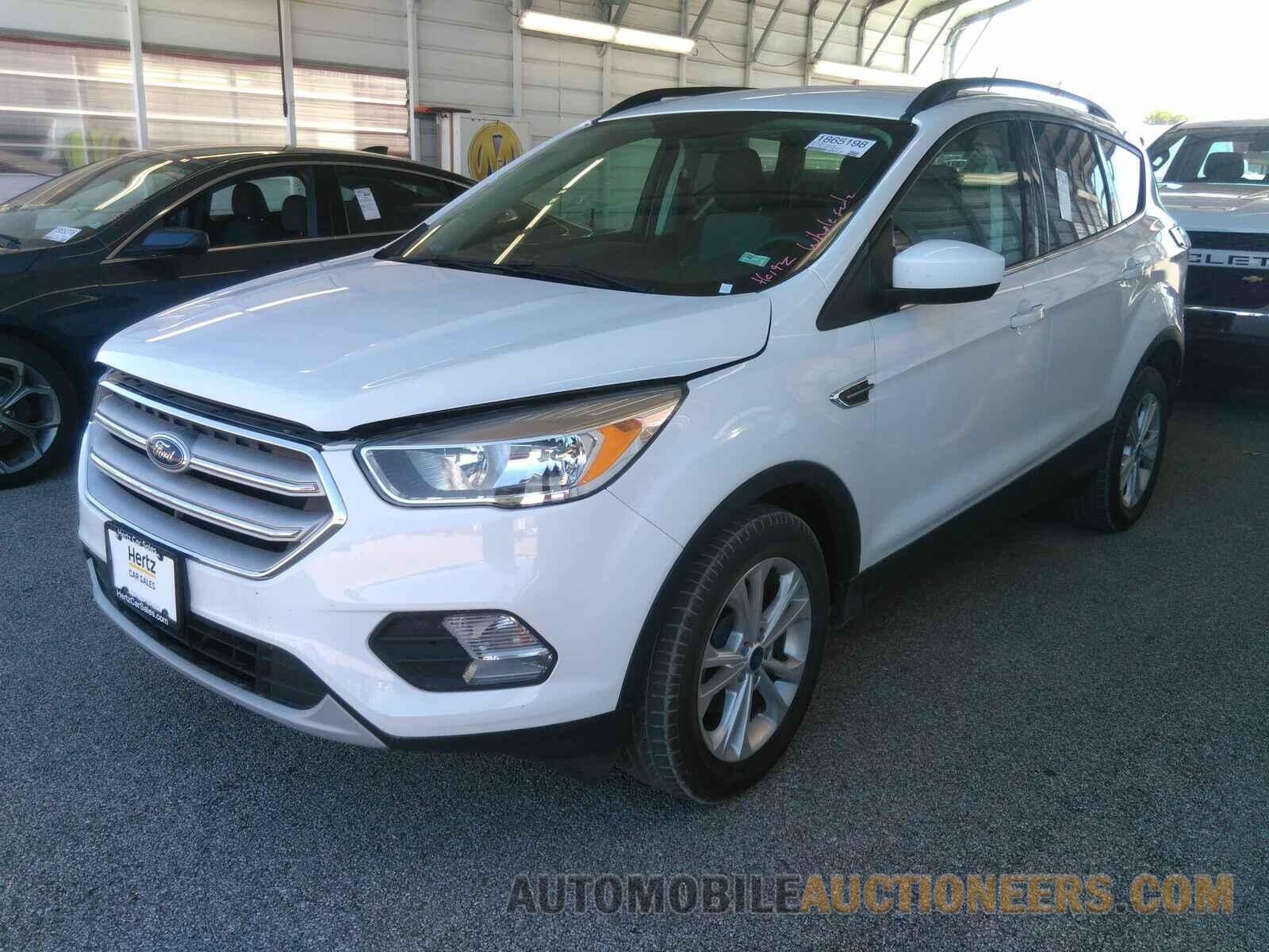 1FMCU0GD5JUA21541 Ford Escape 2018