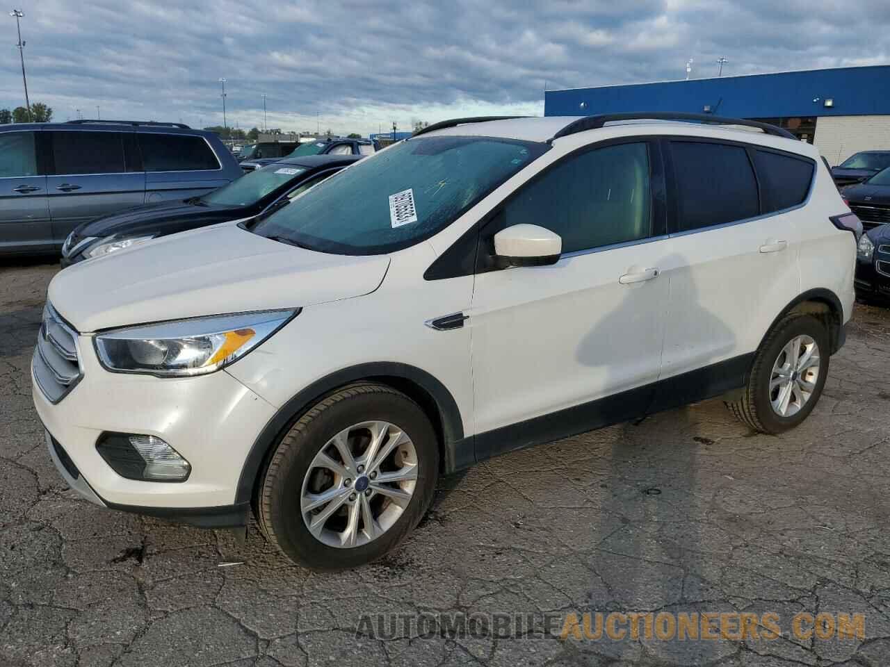 1FMCU0GD5JUA90522 FORD ESCAPE 2018