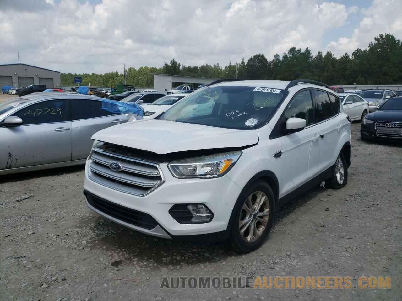 1FMCU0GD5JUB08565 FORD ESCAPE 2018