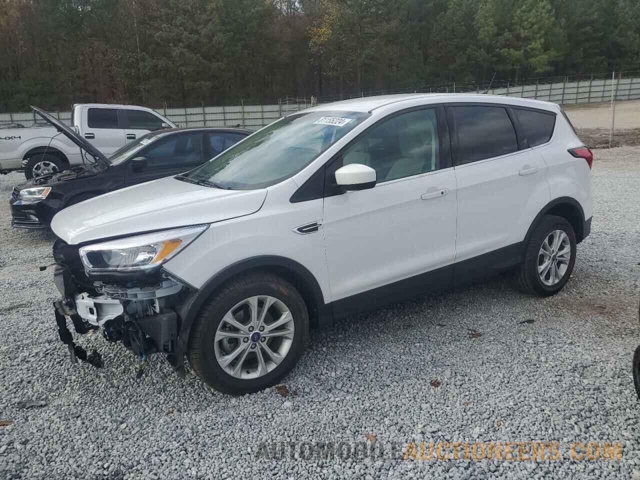 1FMCU0GD5KUA11027 FORD ESCAPE 2019