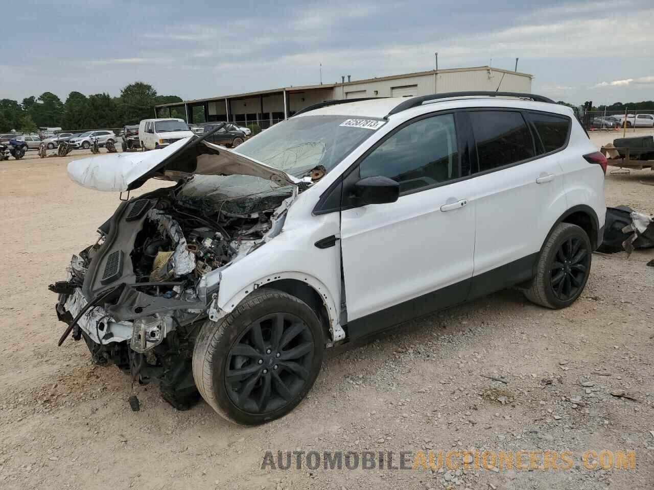 1FMCU0GD5KUA49910 FORD ESCAPE 2019