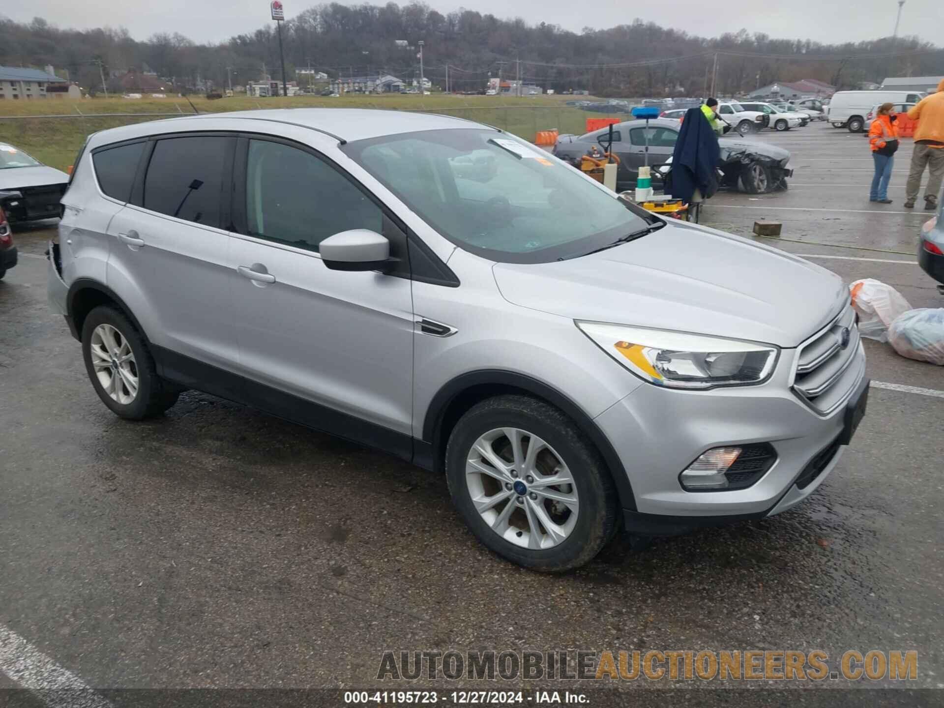 1FMCU0GD6HUC66181 FORD ESCAPE 2017