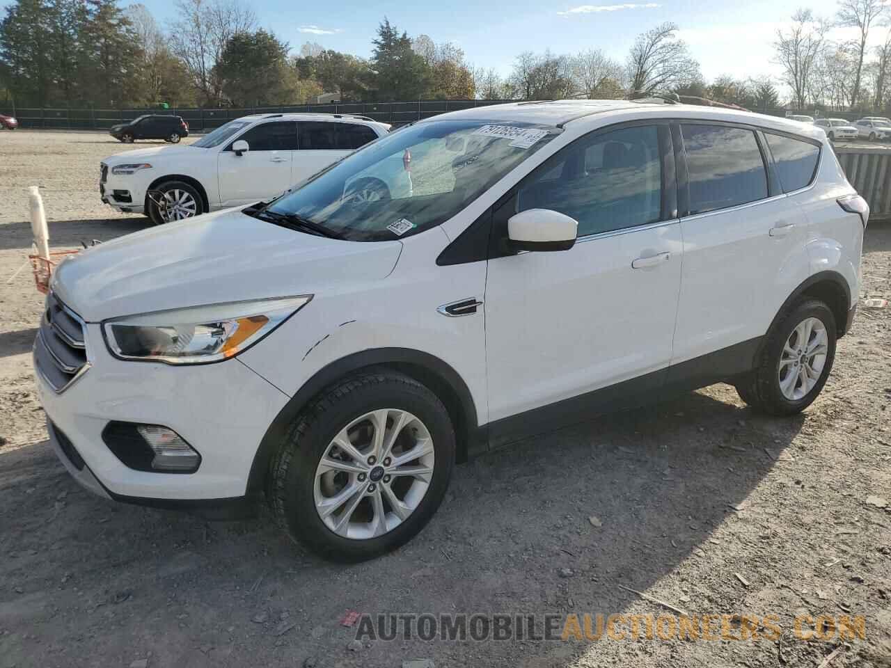 1FMCU0GD6HUE76683 FORD ESCAPE 2017