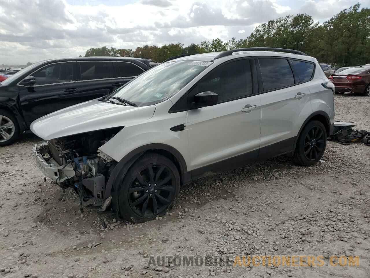 1FMCU0GD6JUA83904 FORD ESCAPE 2018