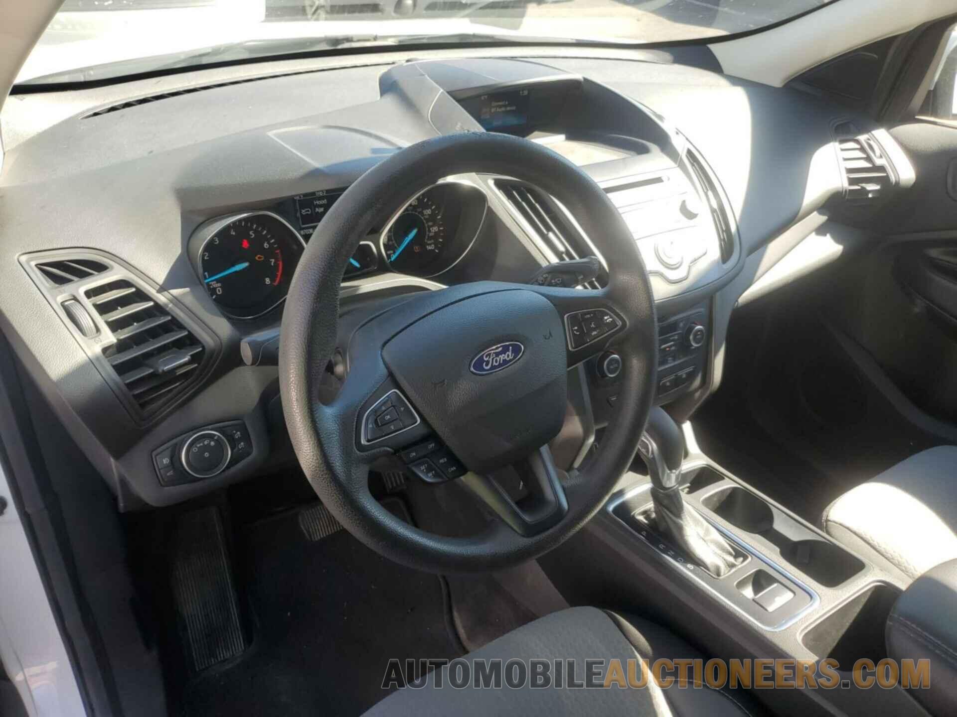 1FMCU0GD6JUC13406 FORD ESCAPE 2018