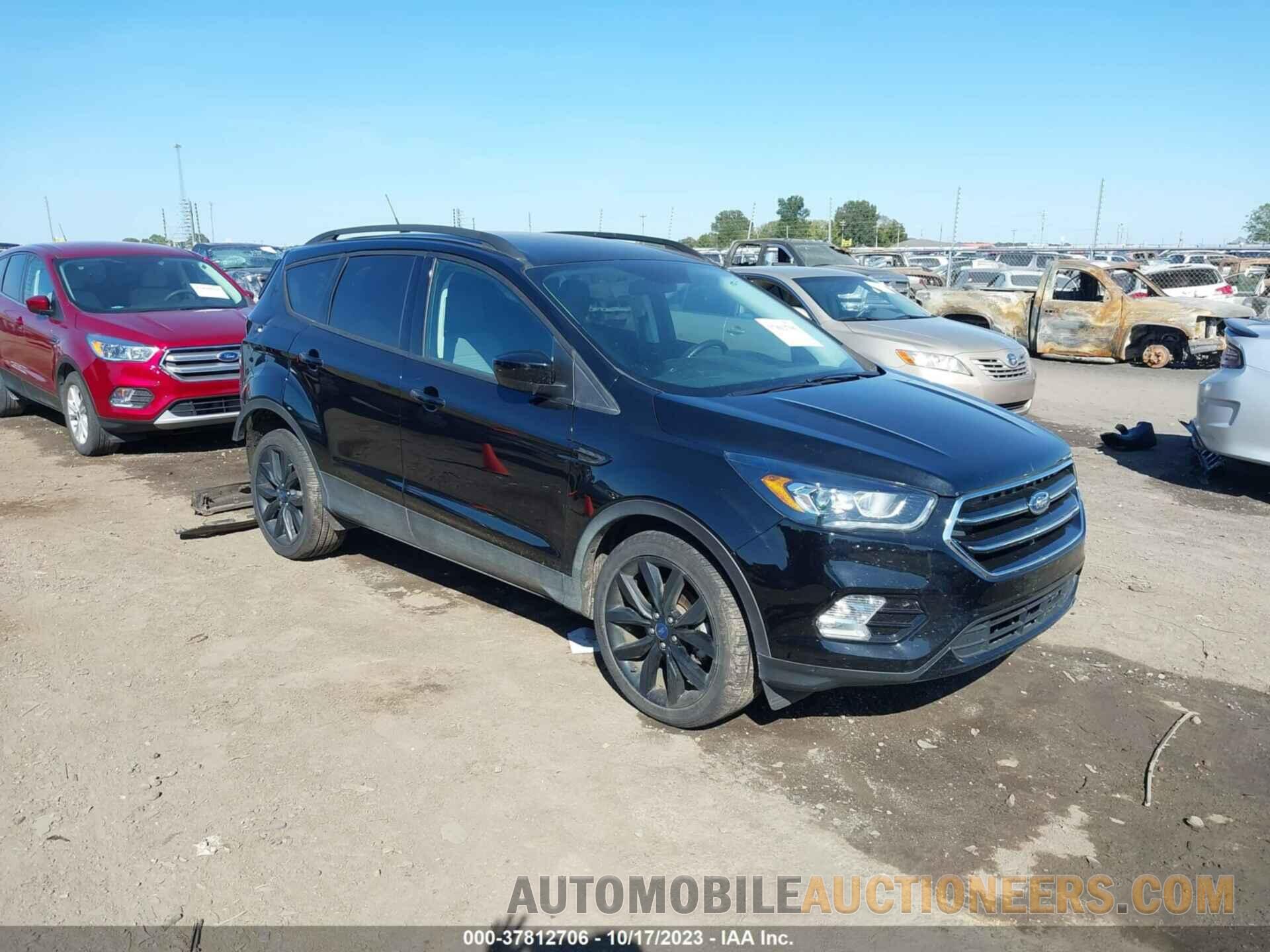 1FMCU0GD6JUC73489 FORD ESCAPE 2018