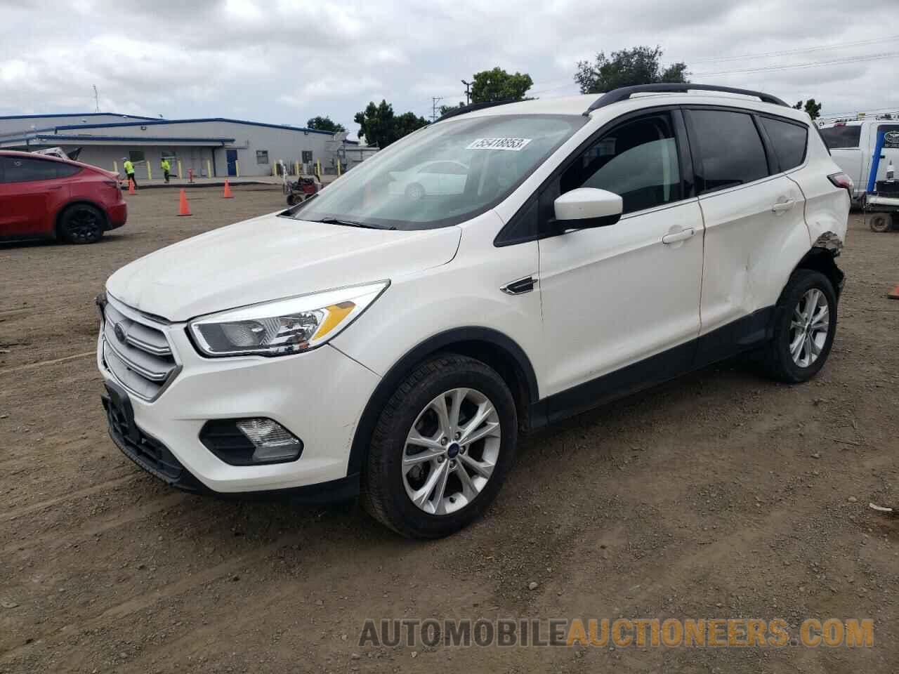 1FMCU0GD6JUD37532 FORD ESCAPE 2018