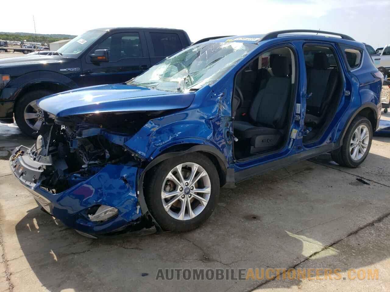 1FMCU0GD6JUD43637 FORD ESCAPE 2018