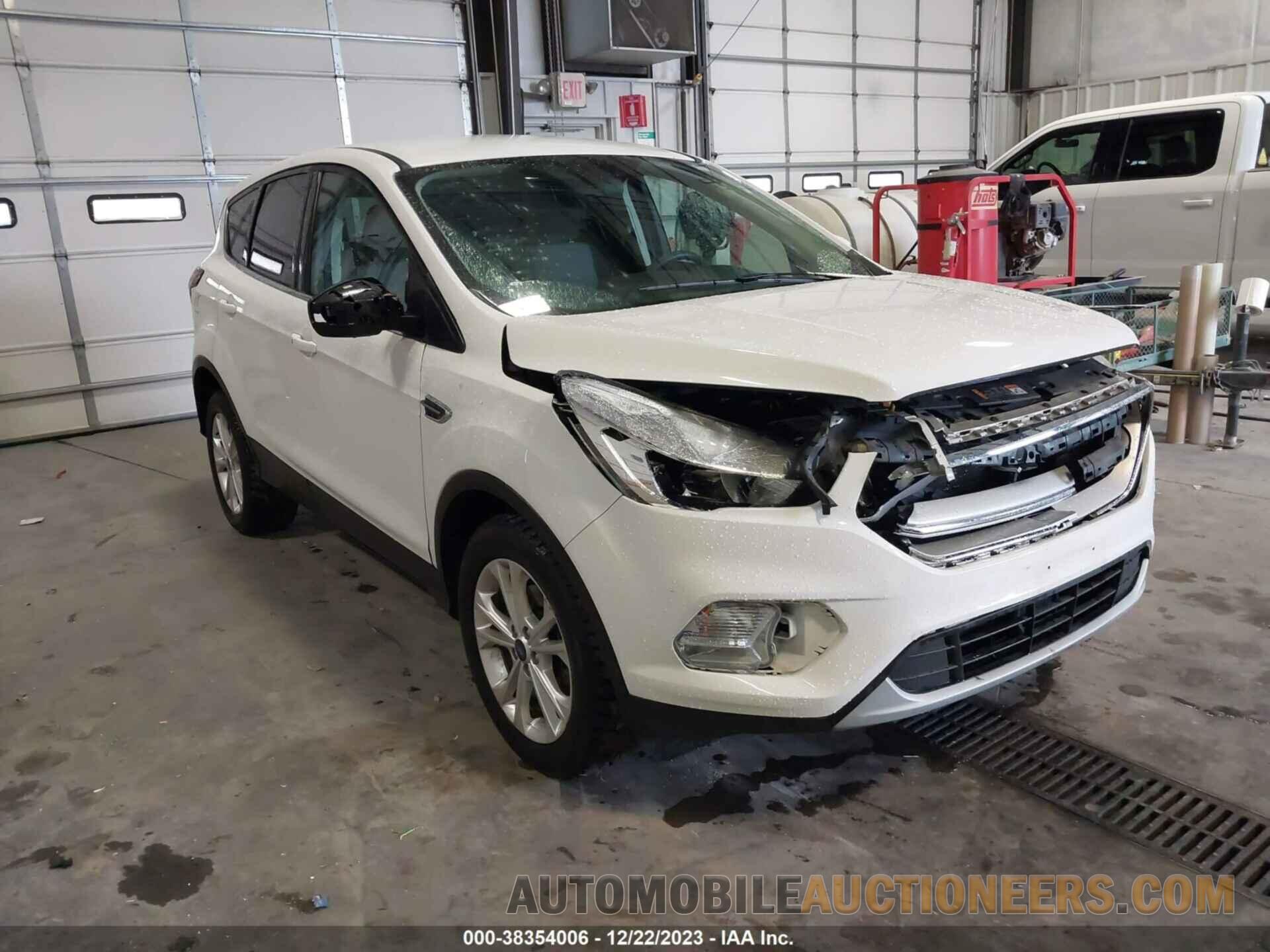 1FMCU0GD6KUB89772 FORD ESCAPE 2019