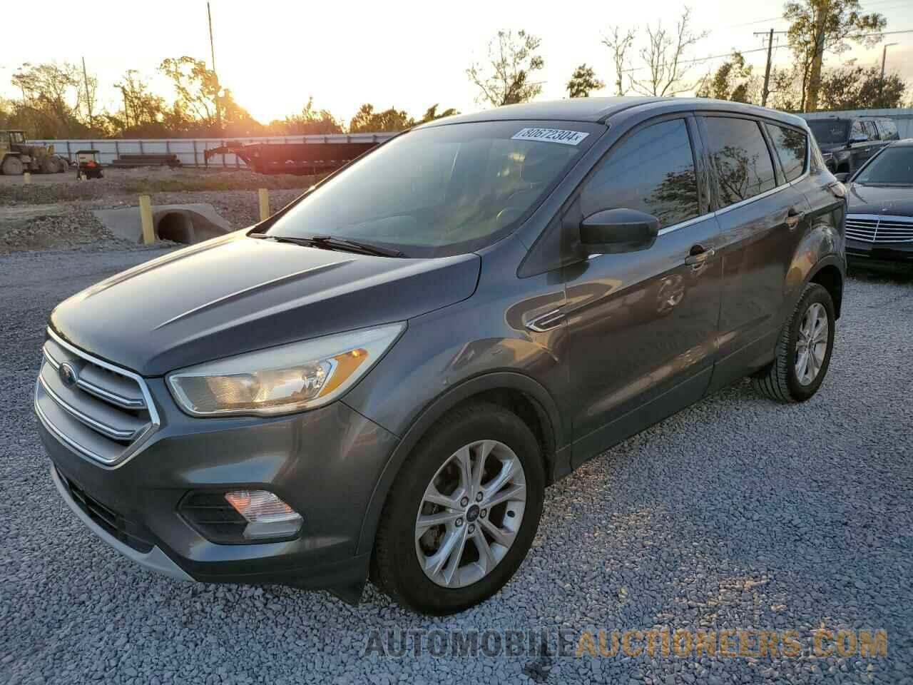 1FMCU0GD7HUA53109 FORD ESCAPE 2017