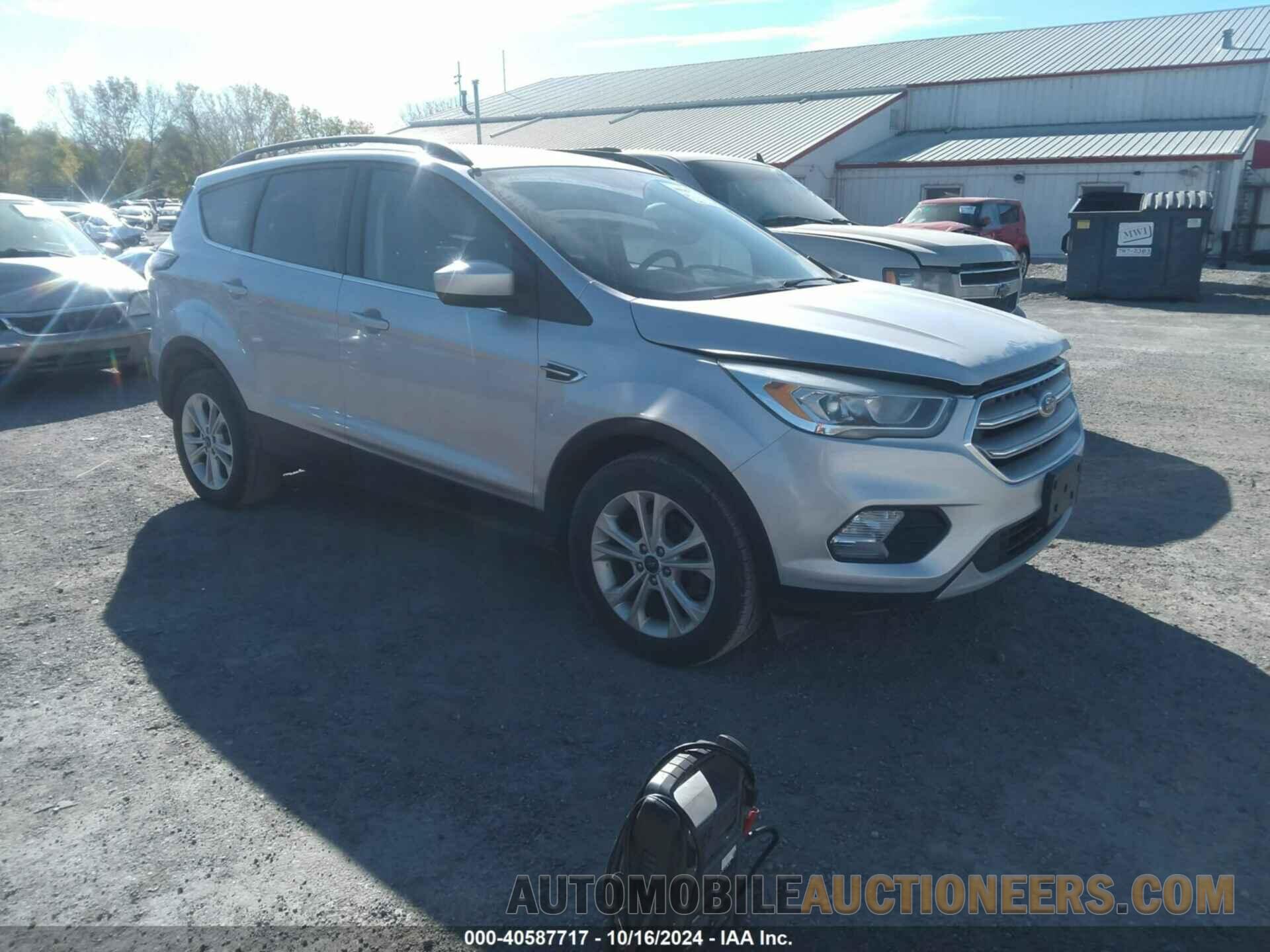 1FMCU0GD7HUC04272 FORD ESCAPE 2017