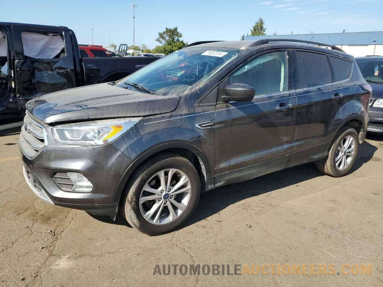 1FMCU0GD7HUE70147 FORD ESCAPE 2017