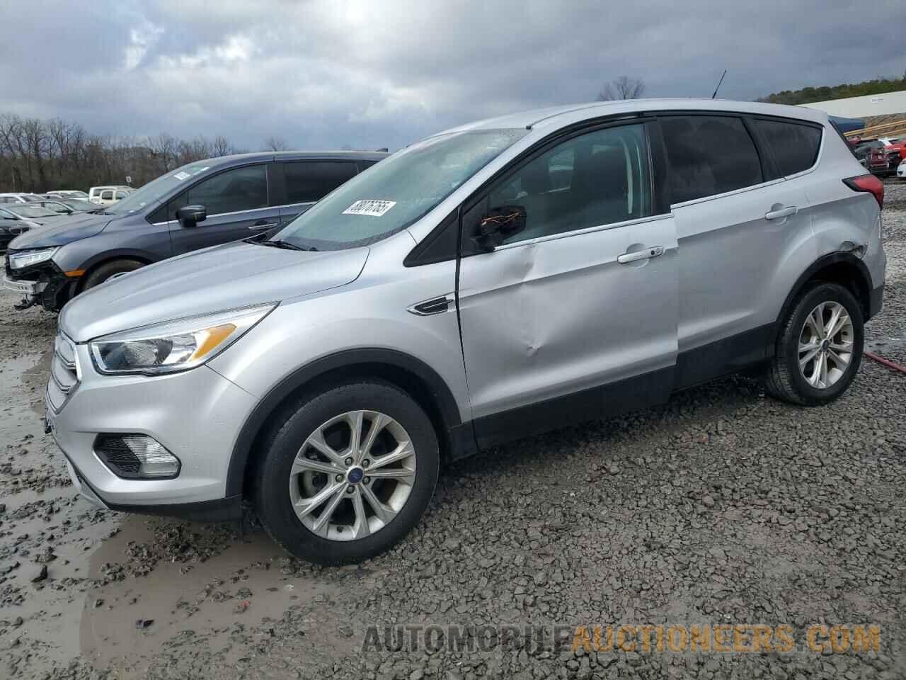 1FMCU0GD7KUB19665 FORD ESCAPE 2019