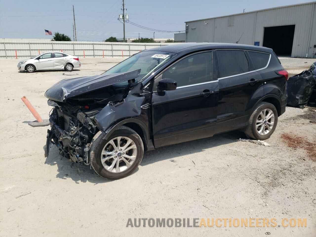 1FMCU0GD7KUB20959 FORD ESCAPE 2019