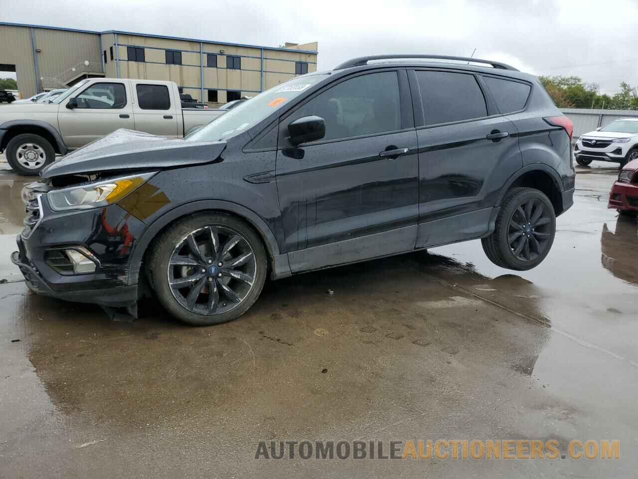 1FMCU0GD7KUB34490 FORD ESCAPE 2019