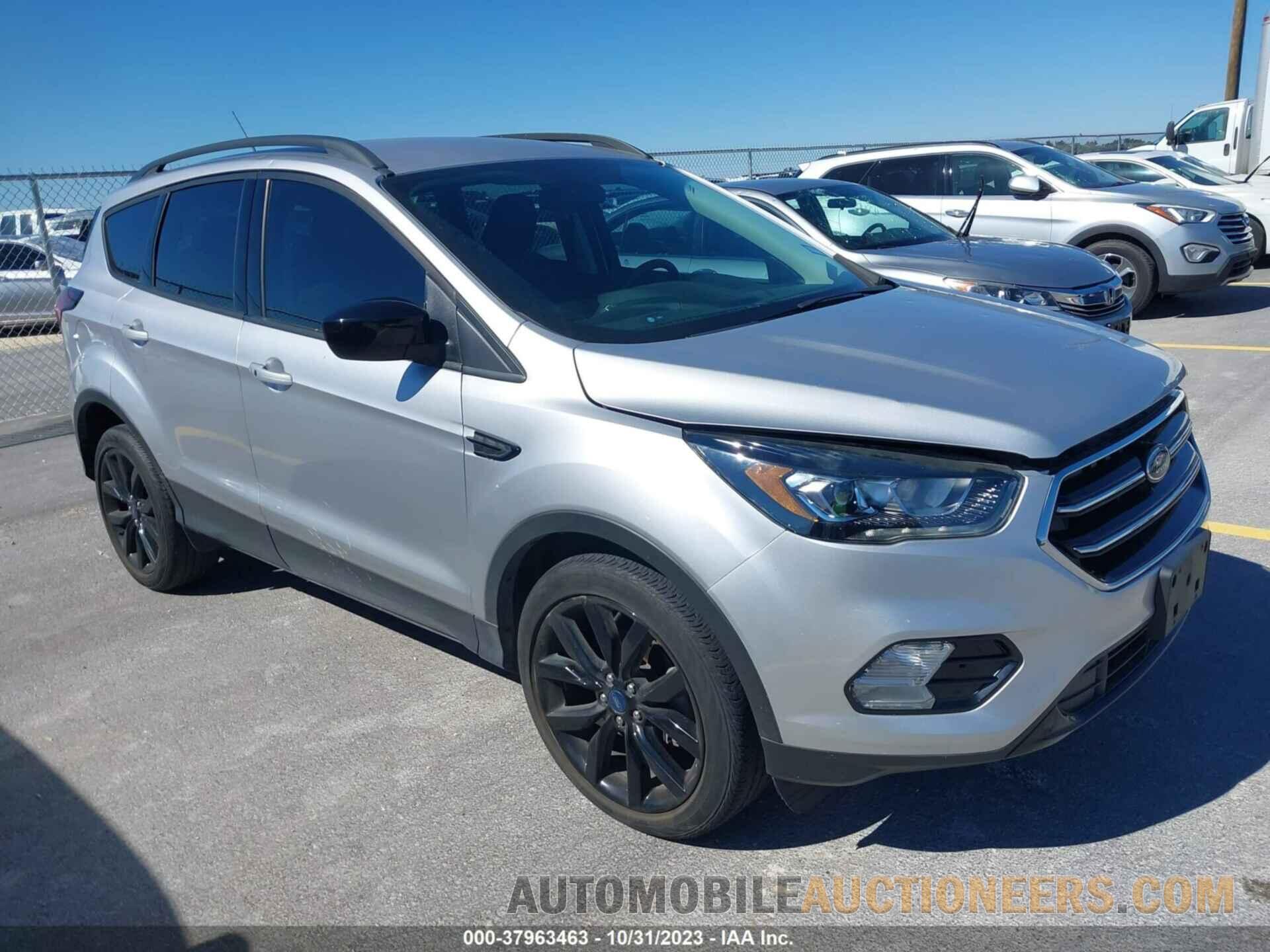 1FMCU0GD7KUB57445 FORD ESCAPE 2019