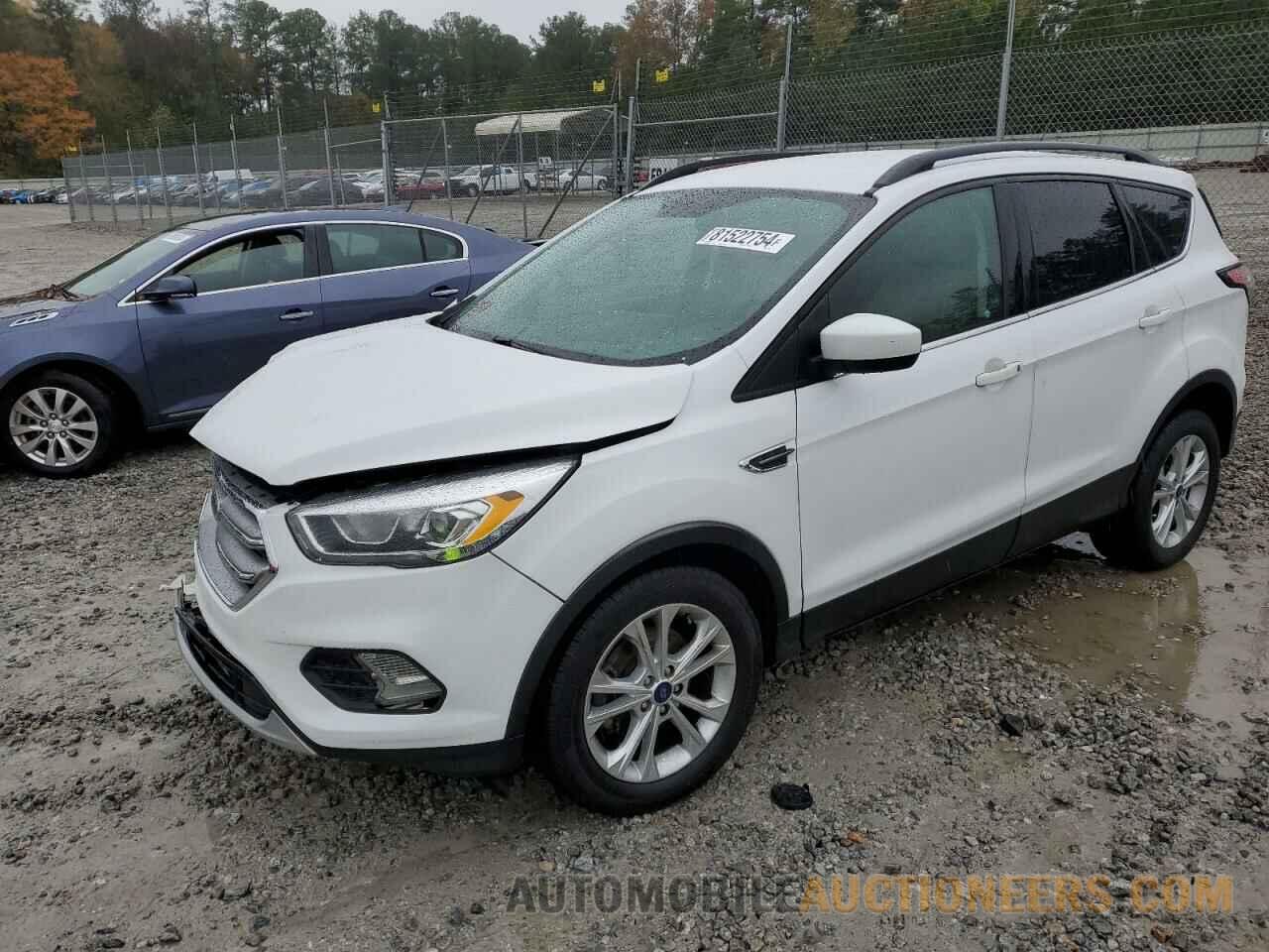 1FMCU0GD8HUD34111 FORD ESCAPE 2017